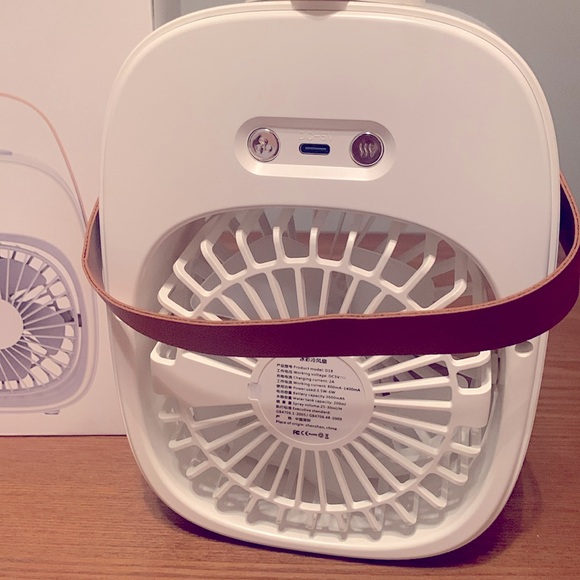 Portable Air Conditioner & Humidifier - Picture 4 of 4